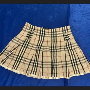 Burberry Wool Skirt